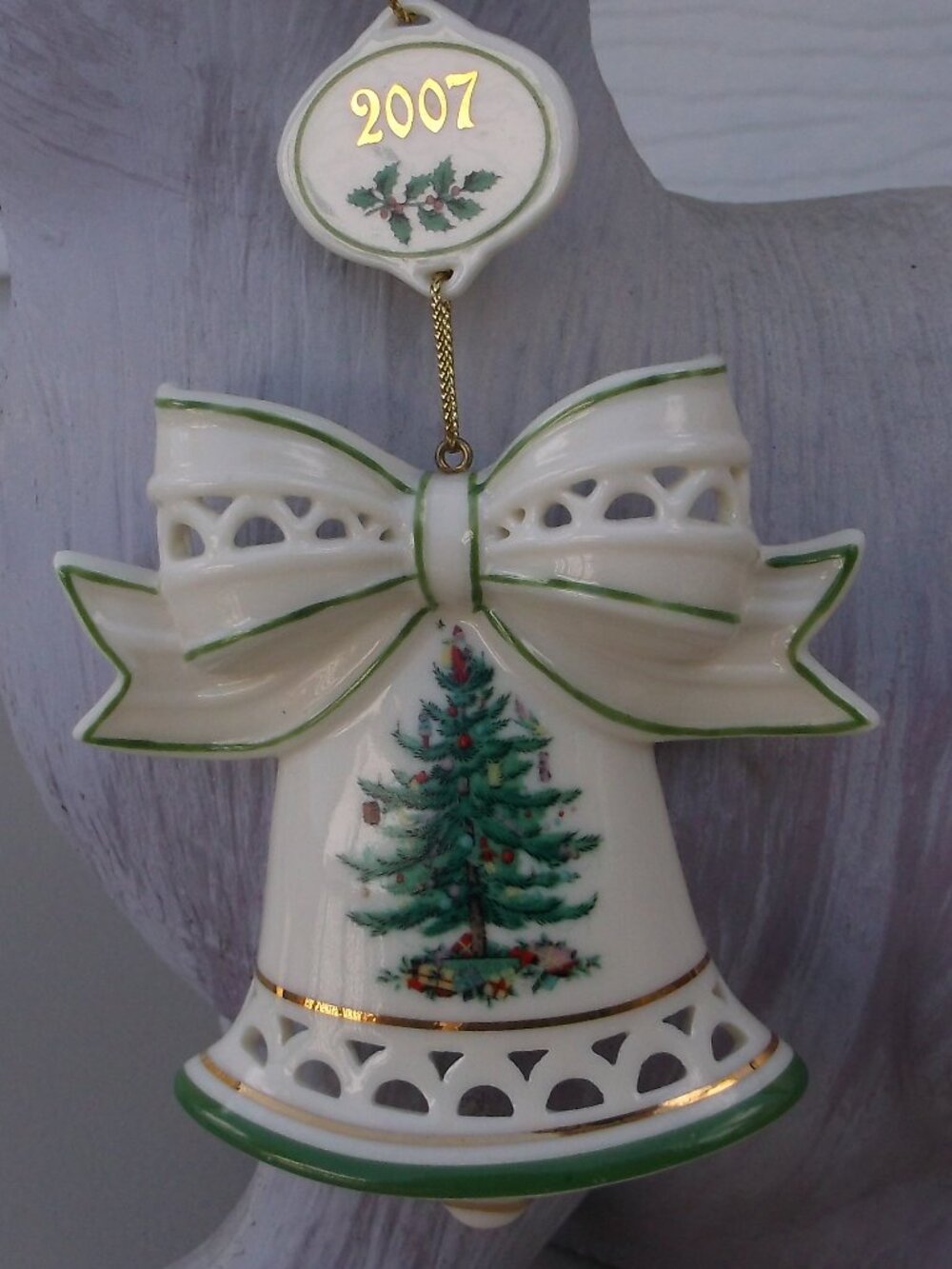 🎄Spode 2007 Annual Christmas Tree Bell Ornament – Like New